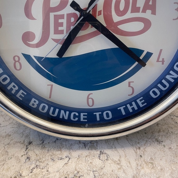 Vintage Rare  Pepsi Cola Round‎ Clock - Picture 4 of 15